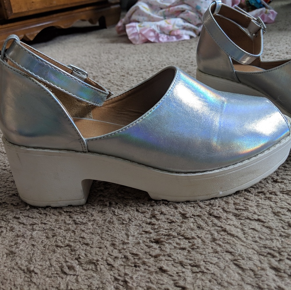 Holographic vintage inspired shoe